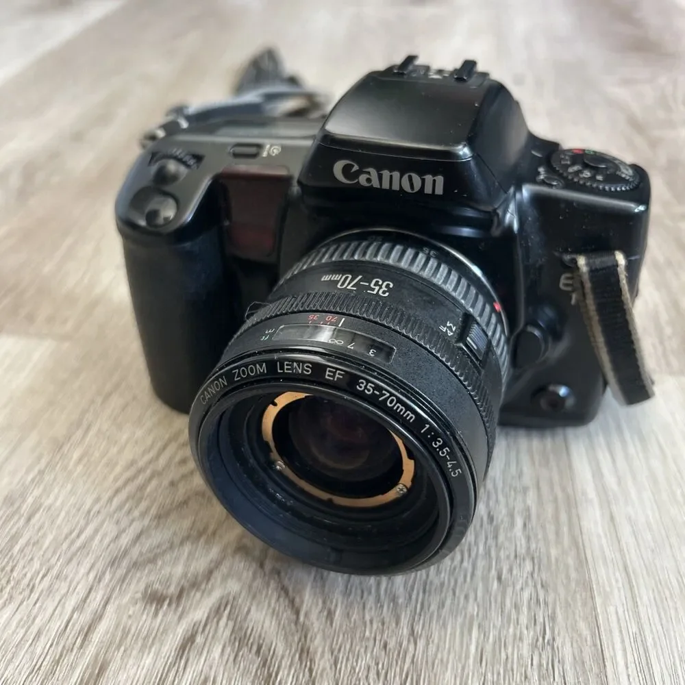 Canon EOS 10S SLR Film Camera w/ Zoom Lens EF 35-70mm 3.5-4.5 UNTESTED